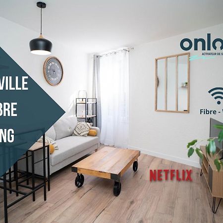 Onloc - Appart Reveil Proche Halles Avec Parking Pau Eksteriør billede